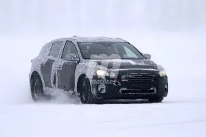 Ford Focus 2018: cazado de nuevo en la nieve