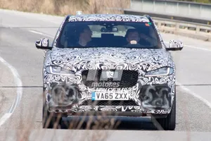 Jaguar F-Pace SVR: la nueva versión deportiva culmina sus pruebas de carretera