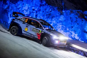 Thierry Neuville tira el Rally de Suecia al cubo de la basura