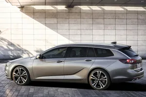 Buick Regal Tour X: se confirma la llegada de la variante familiar a la gama Regal