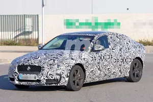 Jaguar XF 2018: se avecina una importante puesta a punto para la berlina británica