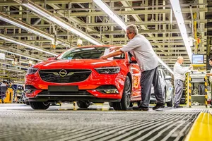 Se inicia la producción del nuevo Opel Insignia Grand Sport en Alemania