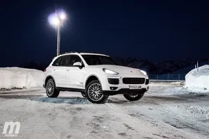 El Porsche Cayenne en modo offroad, sobre asfalto, tierra o nieve, nunca para