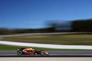 Ricciardo afirma que Red Bull se acerca al nivel de Mercedes y Ferrari