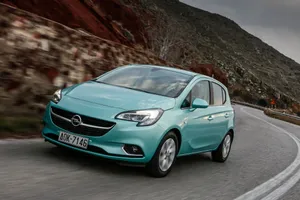 España - Febrero 2017: El Opel Corsa vuelve al podio