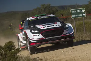 Elfyn Evans sorprende en el caos del Rally de Argentina