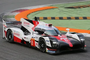 Toyota cierra el prólogo del WEC al mando y con récord