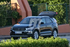 Volkswagen T-ROC 2018: cazado el nuevo SUV del fabricante alemán