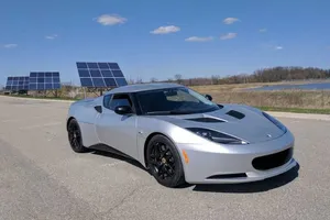 Lotus Evora eléctrico con 456 CV gracias a un motor Tesla