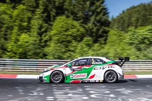 Norbert Michelisz, poleman del WTCC en el Nordschleife