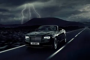 Rolls-Royce Dawn Black Badge: siniestro a la par que elegante