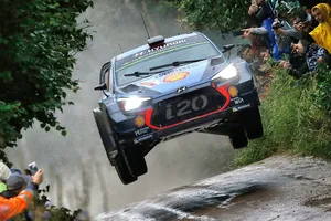 Hyundai busca su primer podio en el Rally de Finlandia