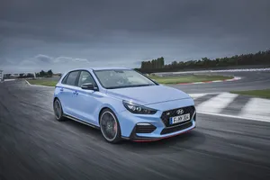 Hyundai i30 N 2018: se presenta en sociedad con 275 CV bajo el brazo