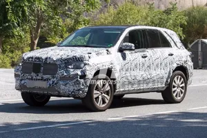 El nuevo Mercedes Clase GLE 2019 se deja ver en España durante unos test