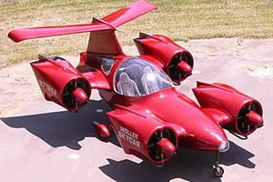 Moller M400 Skycar: en venta el único prototipo del extraño proyecto de coche volador