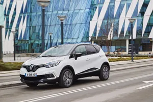 Francia - Junio 2017: El facelift impulsa al Renault Captur hasta el podio