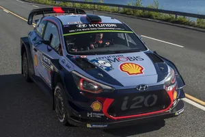 Thierry Neuville estrena liderato del WRC en Alemania