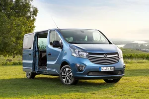 Opel Vivaro Life: una furgoneta para disfrutar de la acampada