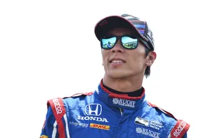 Rahal confirma a Takuma Sato como segundo piloto del equipo