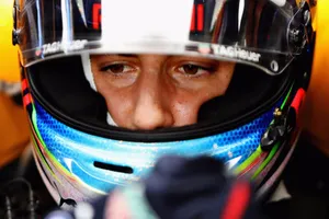 Ricciardo: "Ferrari parecía algo más fuerte de lo que pensábamos"