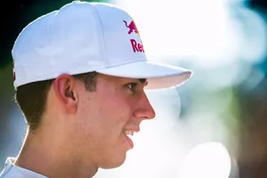 Tost aventura un 2018 con Kvyat-Gasly como alineación para Toro Rosso