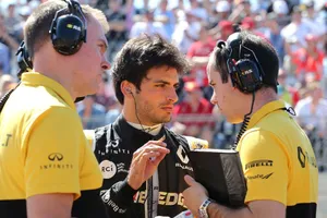 Prost y Abiteboul, encantados con el debut de Sainz: "Ha sido impresionante"
