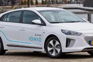 Hyundai inaugura su primer Car sharing en Amsterdam con el IONIQ