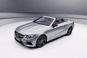 Los Mercedes Clase E Coupé y Cabrio, ahora con más mecánicas y equipamiento