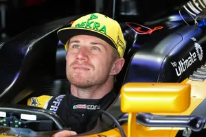 Hülkenberg: "Sainz es ambicioso, aún joven y algo salvaje, pero rápido"