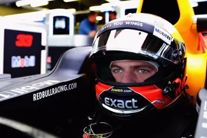 Verstappen: "Estoy muy molesto, los neumáticos no funcionaron"