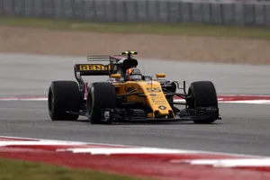 Sainz: "Ha sido un debut positivo, quizá mejor de lo esperado"