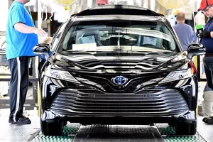 Un alto cargo de Toyota ve improbable seguir apostando por el diésel en Europa
