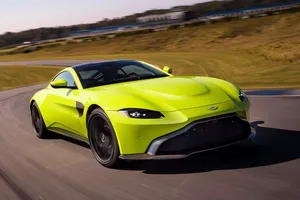 Aston Martin Vantage 2018: distinción y elegancia británica