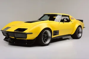 Espectacular Chevrolet Corvette 1973 restomod de competición a la venta