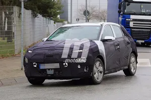 El Hyundai Kona EV comienza a perder camuflaje