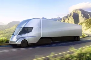 Tesla Semi: el esperado camión eléctrico debuta en sociedad