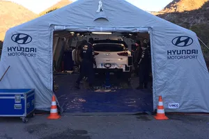 Sordo y Del Barrio inician su etapa en el Hyundai i20 WRC