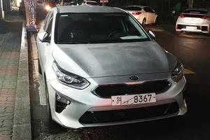 El nuevo Kia Cee’d 2018 fotografiado totalmente al descubierto