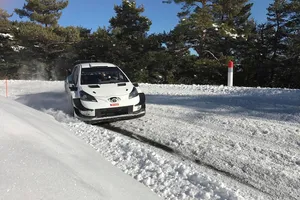 Ott Tänak debuta al volante del Toyota Yaris WRC