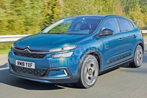 Citroën C4 2020: el compacto francés regresará en la próxima década