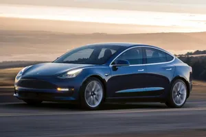 El Tesla Model 3 es más rápido de lo que anunció la marca