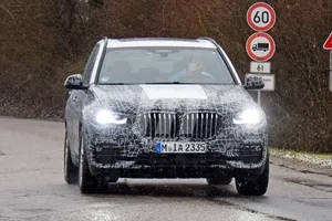 La nueva generación del BMW X5 se destapa en la fase final de pre-producción