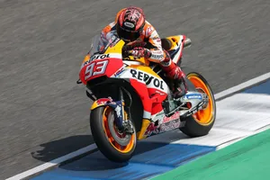 Márquez lidera el doblete de Honda en el test MotoGP de Buriram