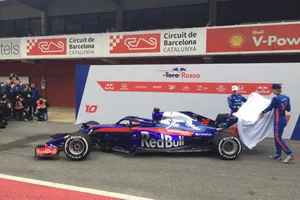 Toro Rosso descubre el STR13 e inicia su etapa con Honda