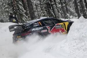 Ogier deja una rodera en la normativa del WRC
