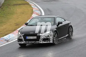 El esperado lavado de cara del Audi TT se enfrenta a Nürburgring