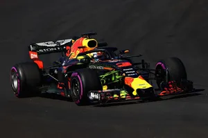 Día 6: Ricciardo se destapa con el récord mientras Alonso sigue sufriendo