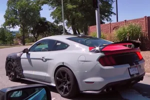 El sugerente bramido del V8 del nuevo Mustang Shelby GT500 en vídeo