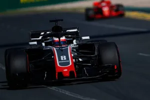 Haas busca ser la revelación tras empezar entre los 10 primeros