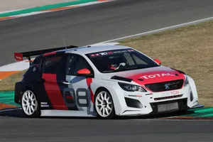 Mat'o Homola es el segundo piloto de DG Sport en el WTCR